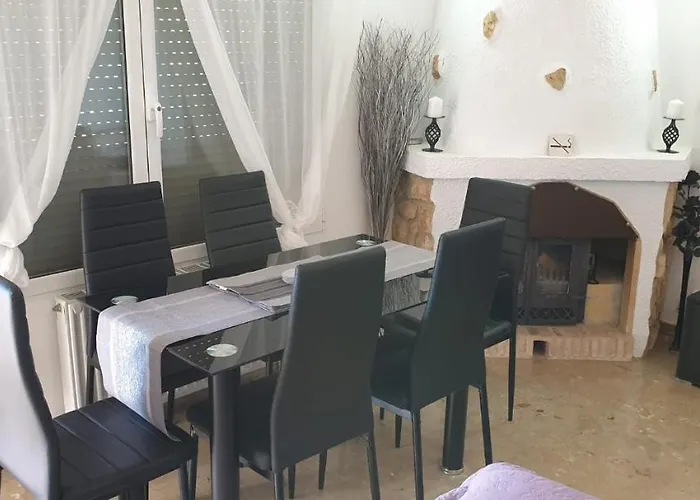 Casa Cadiz Feriehus *